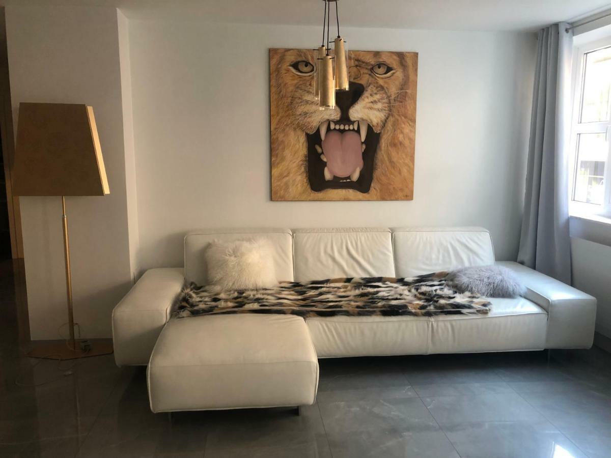 Luxurious 2 Bedroom Apartment Old City München Ngoại thất bức ảnh