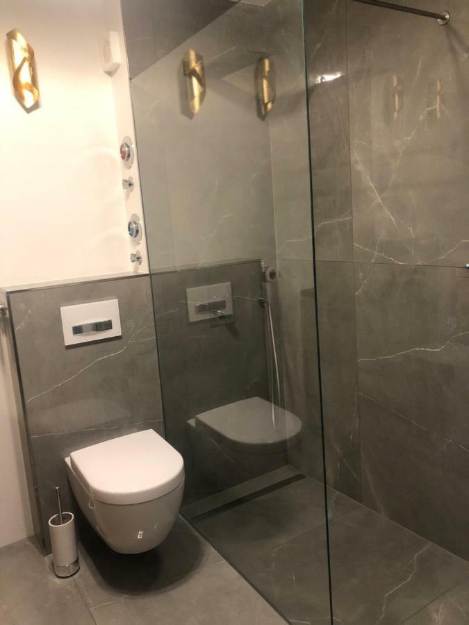 Luxurious 2 Bedroom Apartment Old City München Ngoại thất bức ảnh