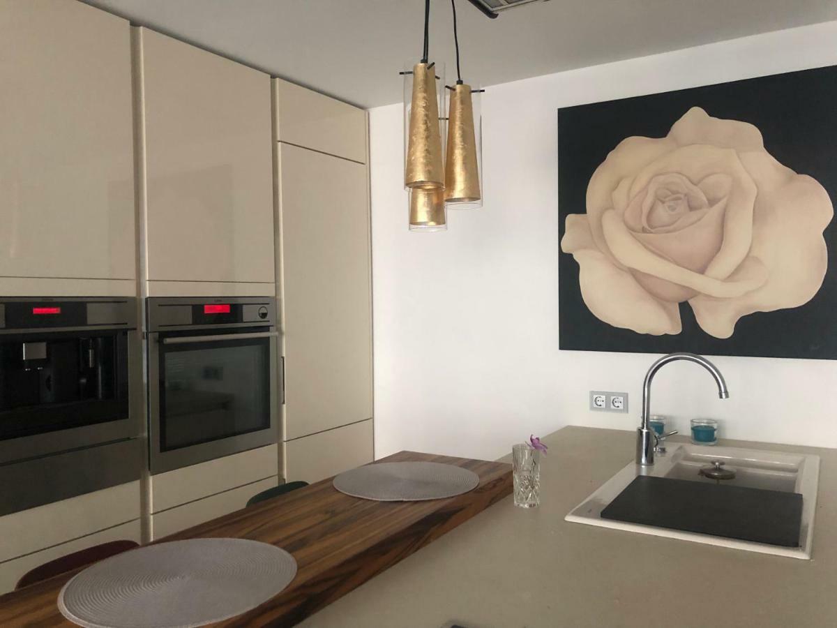 Luxurious 2 Bedroom Apartment Old City München Ngoại thất bức ảnh
